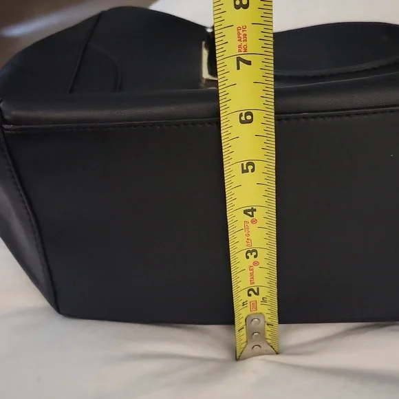 Merona black pocketbook - Picture 9 of 9